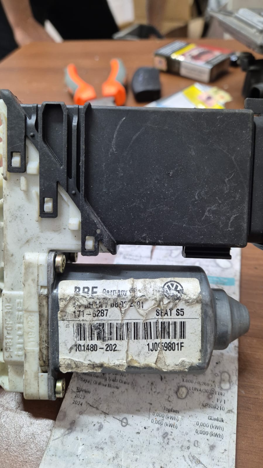 ön Sol Cam Motoru SEAT TOLEDO (1M2) Stella 1J0959801F 101480202